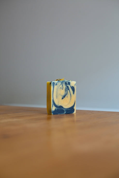 Lemongrass, Honey & Charcoal Soap