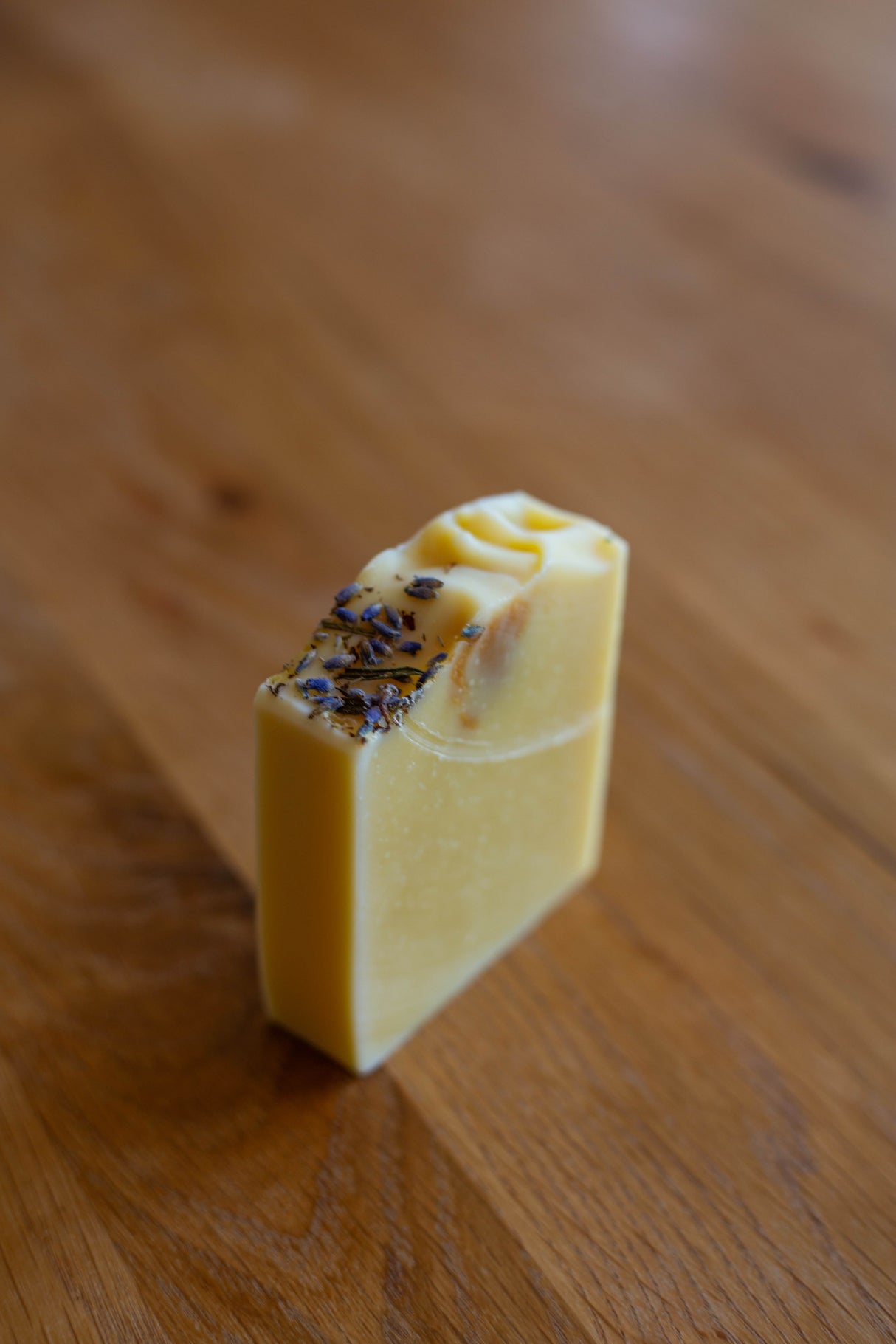 Lavendar, Honey, Rosehips & Sweet Orange Soap