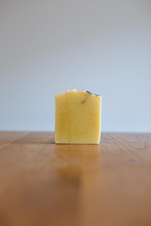 Lavendar, Honey, Rosehips & Sweet Orange Soap