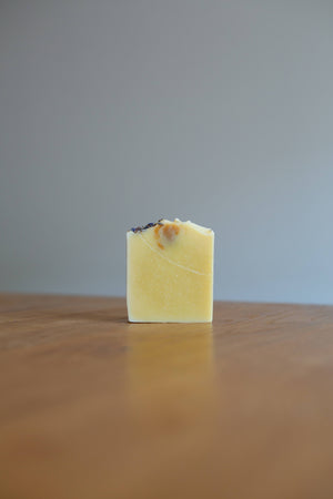 Lavendar, Honey, Rosehips & Sweet Orange Soap